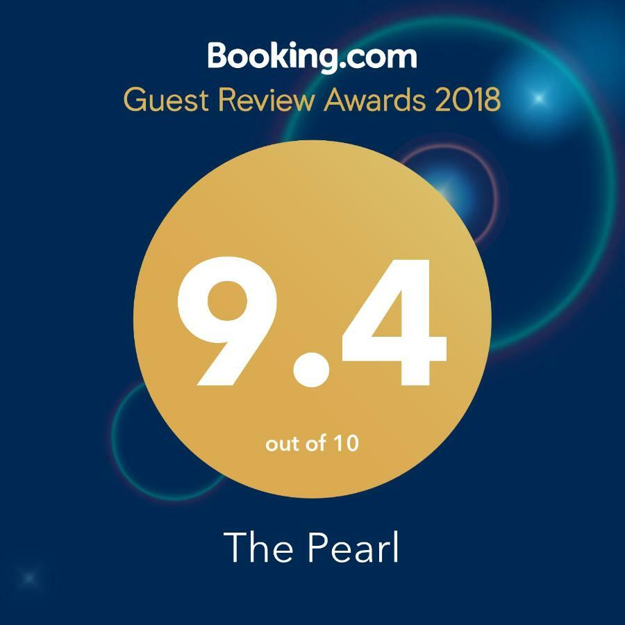 布德 The Pearl酒店 外观 照片